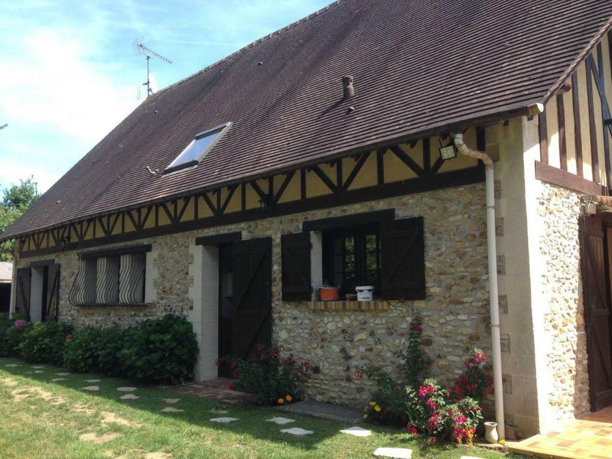 Maison Au Calme A La Campagne Saint-Pierre-de-Bailleul المظهر الخارجي الصورة